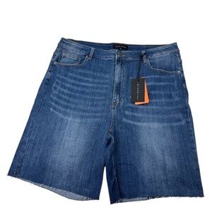 Risen High Rise Raw Hem Mid Thigh Shorts 3XL